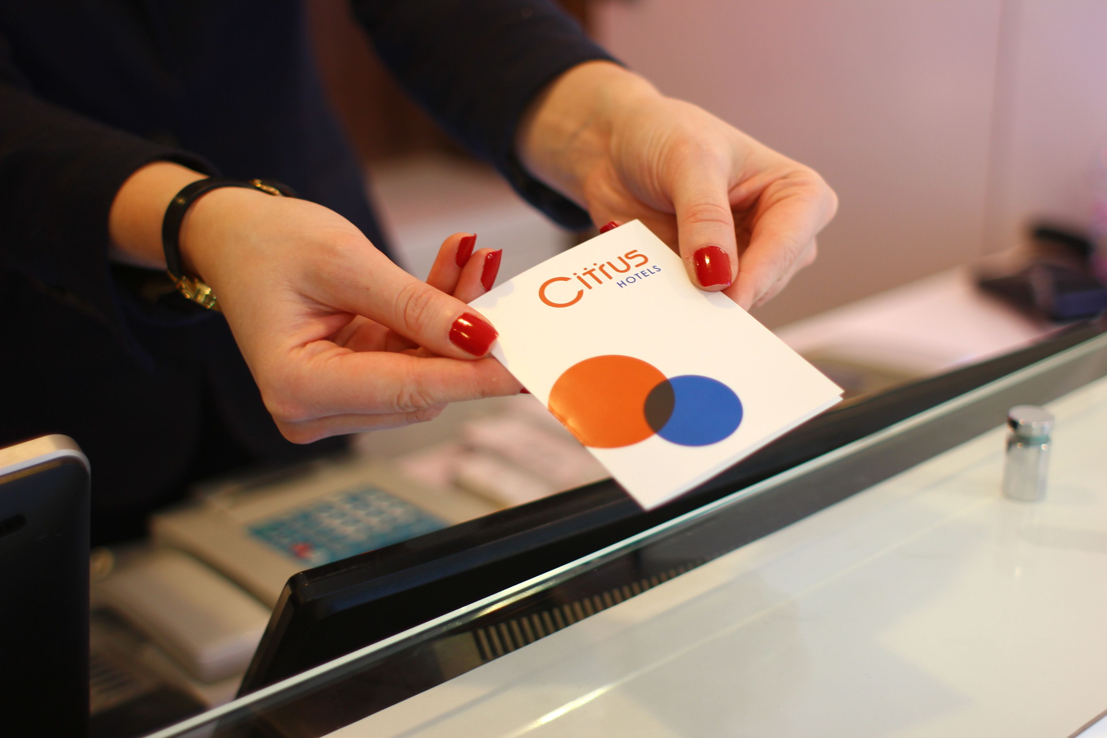 Photo - Cardiff City Center Hotel by Belvilla