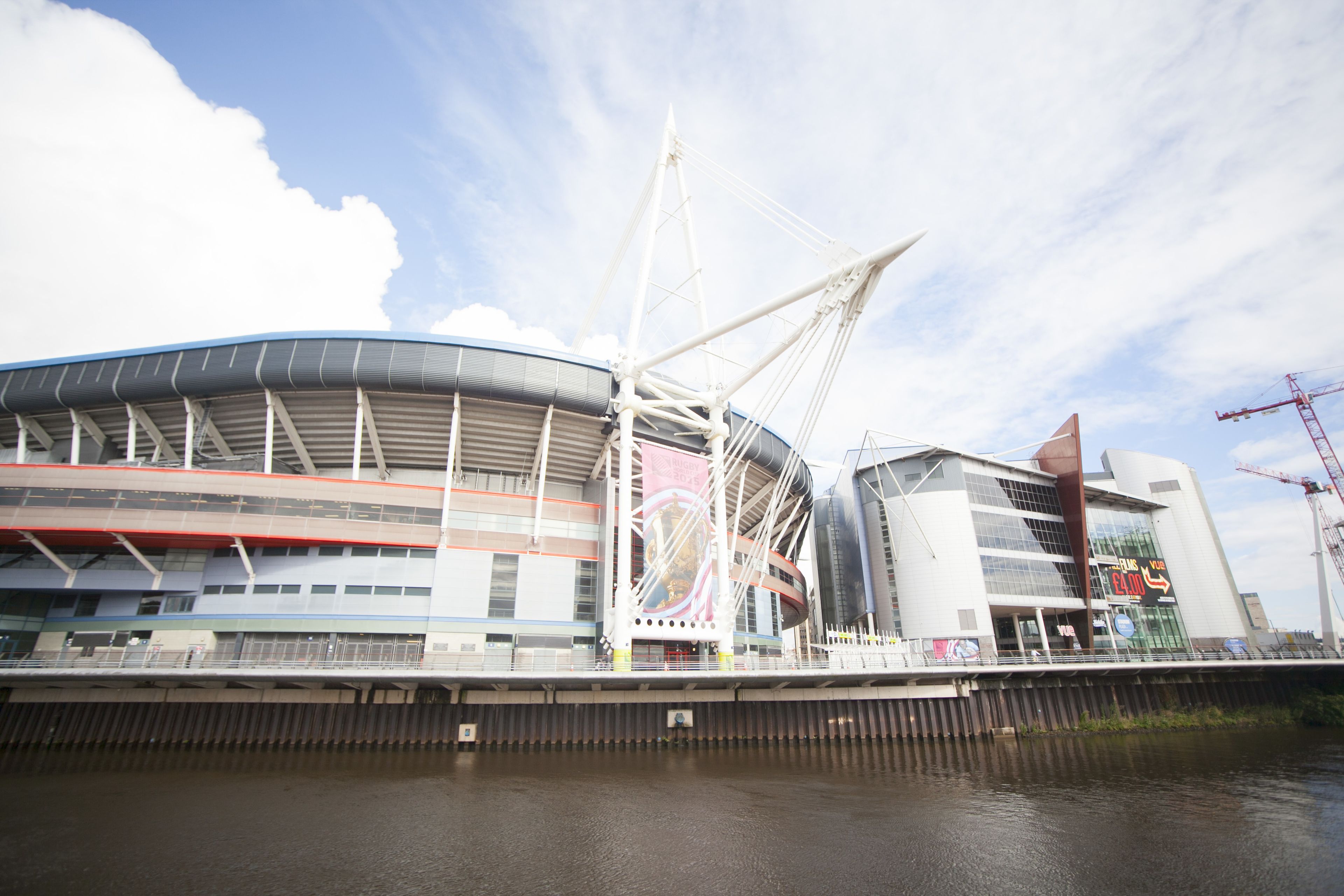 Photo - Cardiff City Center Hotel by Belvilla