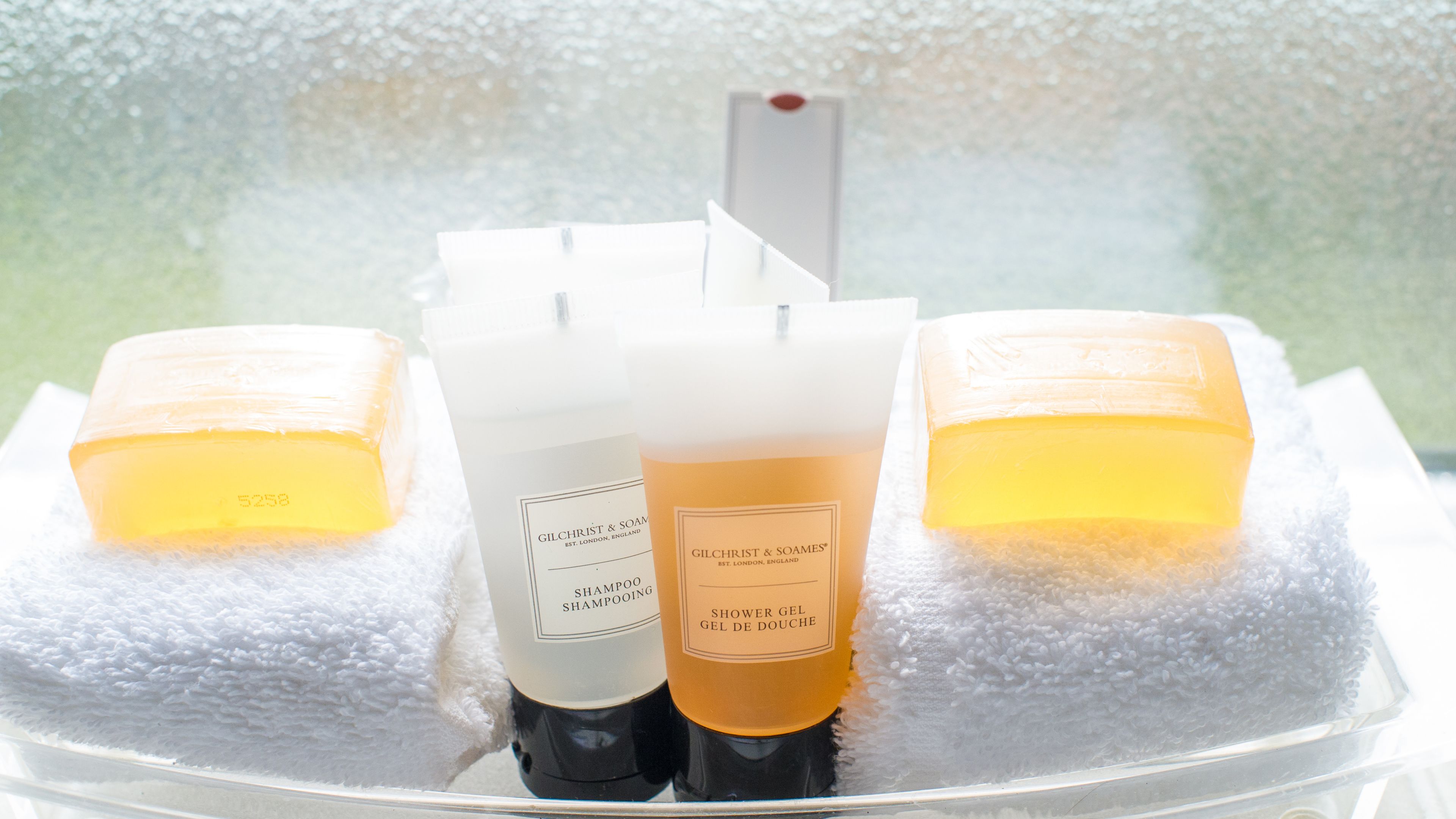 free toiletries, towels