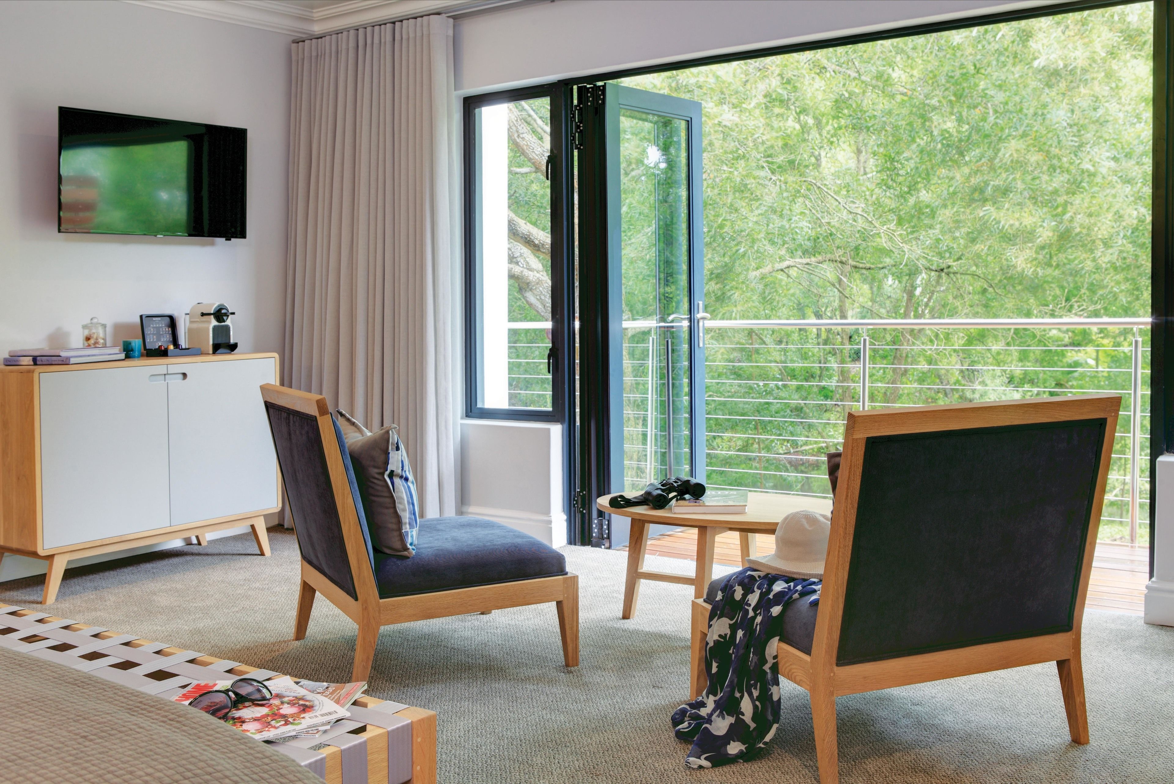 superior garden family suite | 1 bedroom, hypo-allergenic bedding, in-room safe, desk