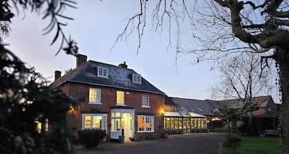 Marsh Farm Hotel