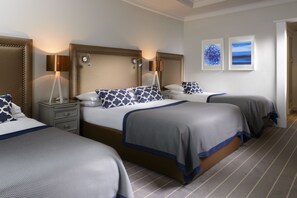 Decoración personalizada, muebles diferentes y escritorio 
