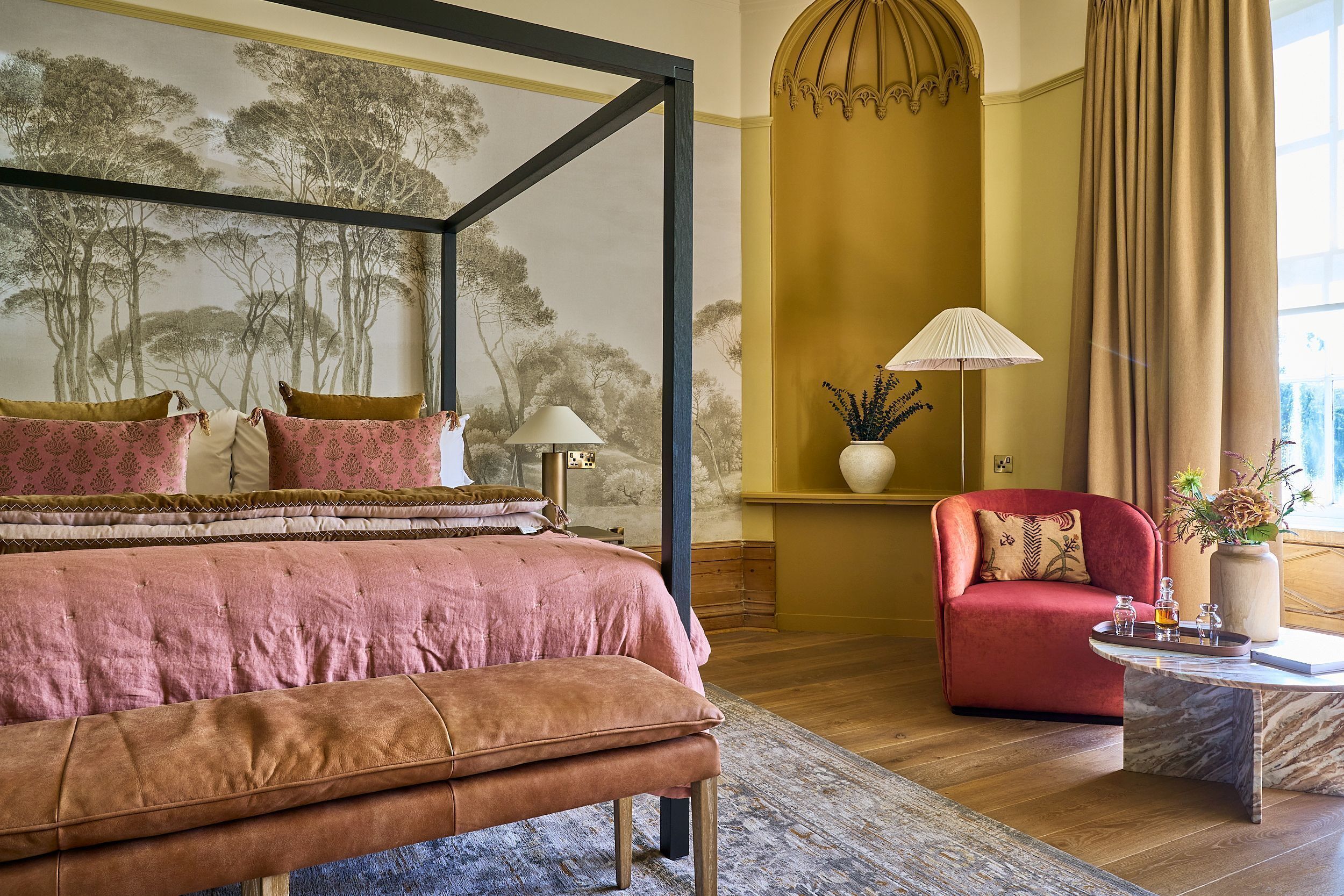Manor Master Room | 意大利 Frette 床单、高档床上用品、客房内保险箱、特色装修