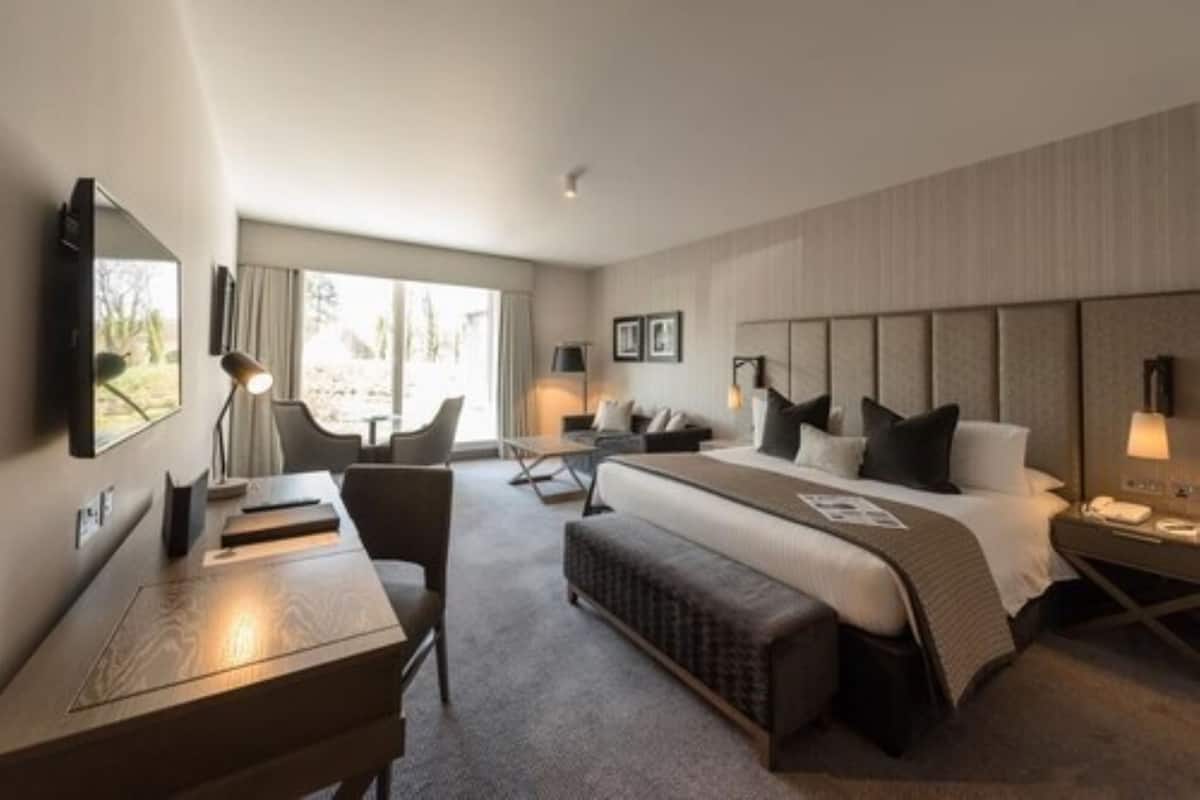 Estate Superior Room | 5 sovrum, italienska Frette-lakan och sängtillbehör av högsta kvalitet