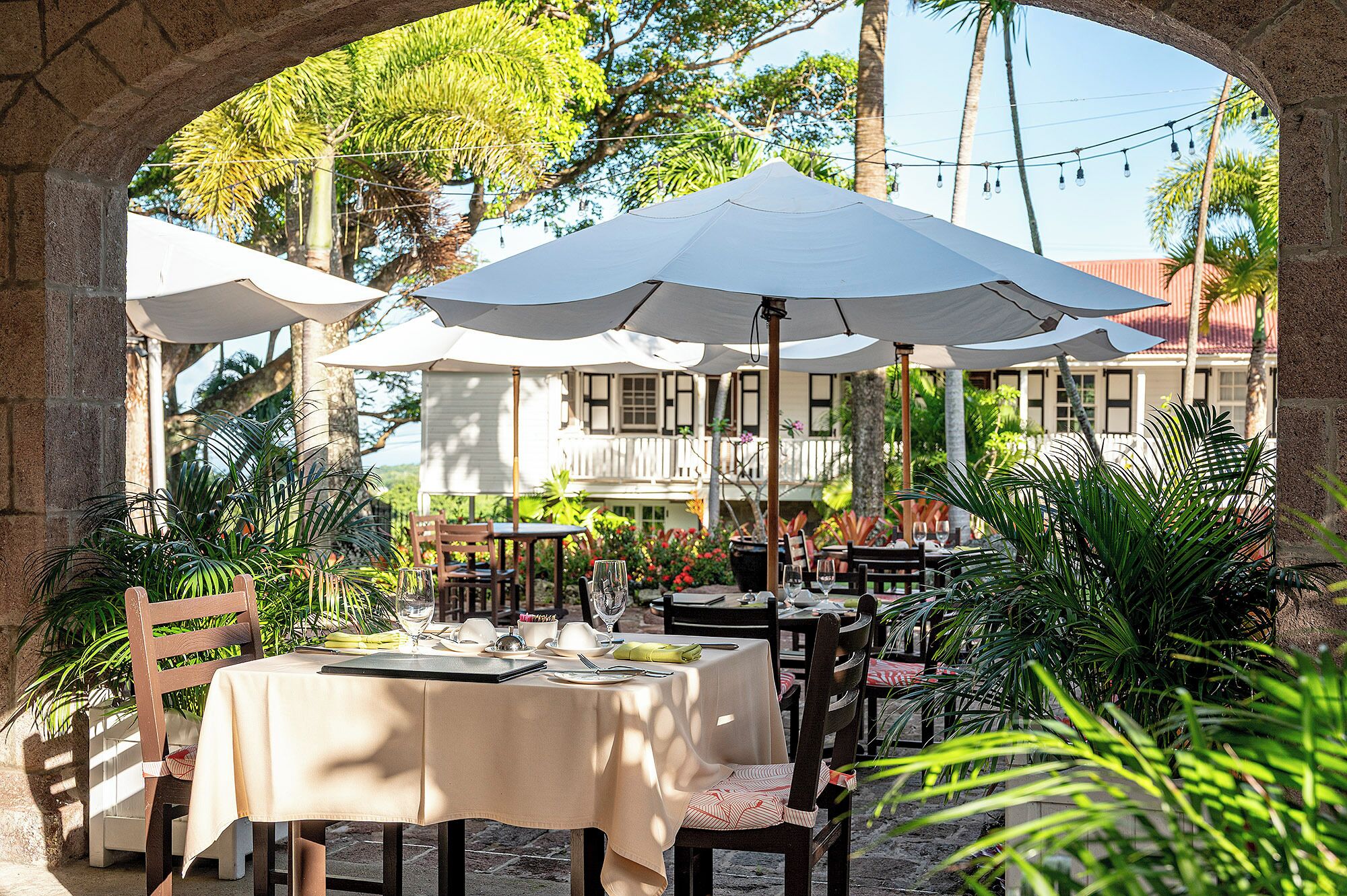 3 restaurants, lunch, dinner served; Caribbean cuisine 