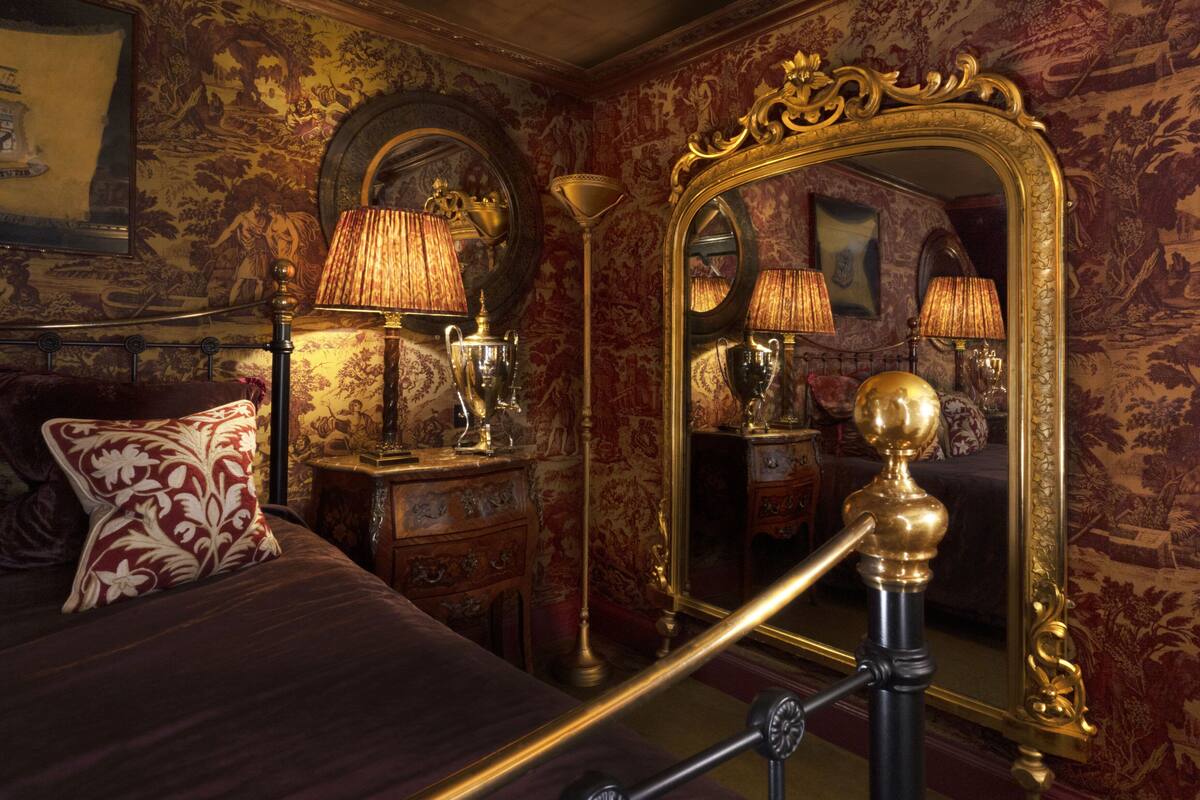 1 bedroom, premium bedding, minibar, in-room safe