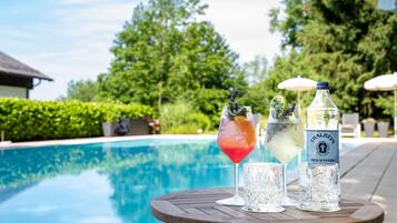 Seasonal outdoor pool