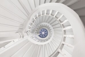 Staircase - Schlosshotel Althörnitz (Bertsdorf-Hoernitz)