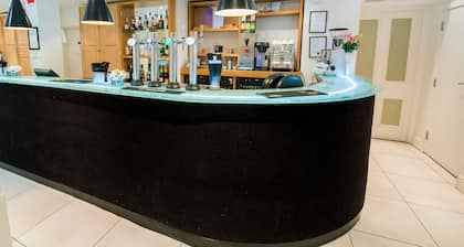 Stanwell Hotel by Mercure