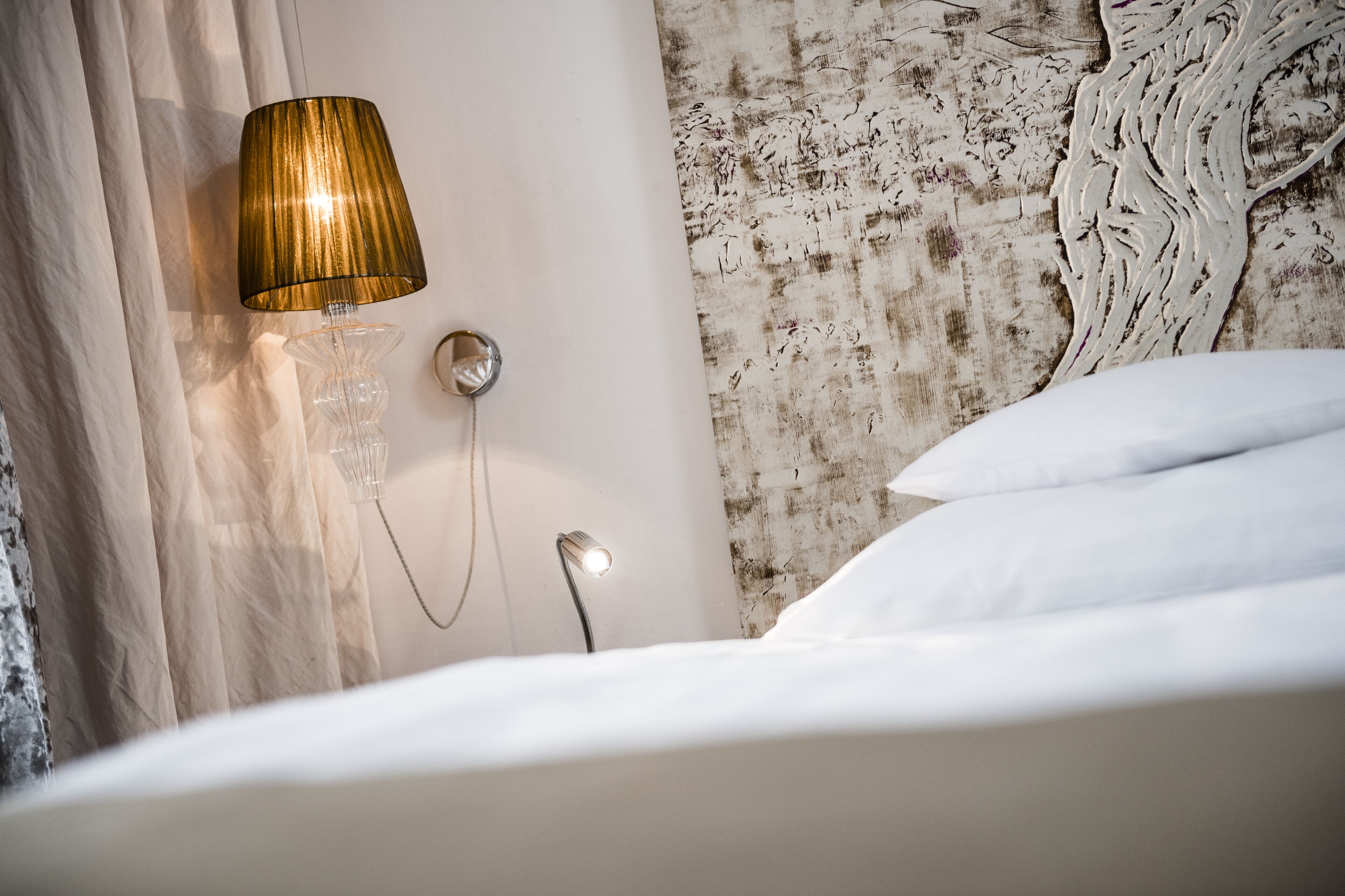 Standard Double Room | Hypo-allergenic bedding, minibar, in-room safe, individually furnished