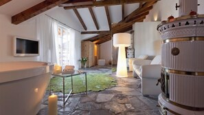 Suite | Premium bedding, minibar, in-room safe, individually decorated