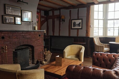 White Hart Braintree by Greene King Inns - view 3