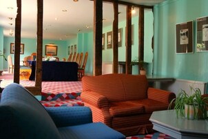 Bar (en el alojamiento)