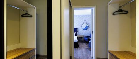 디럭스 스위트 | 1 개의 침실, 고급 침구, 오리/거위털 이불, 객실 내 금고