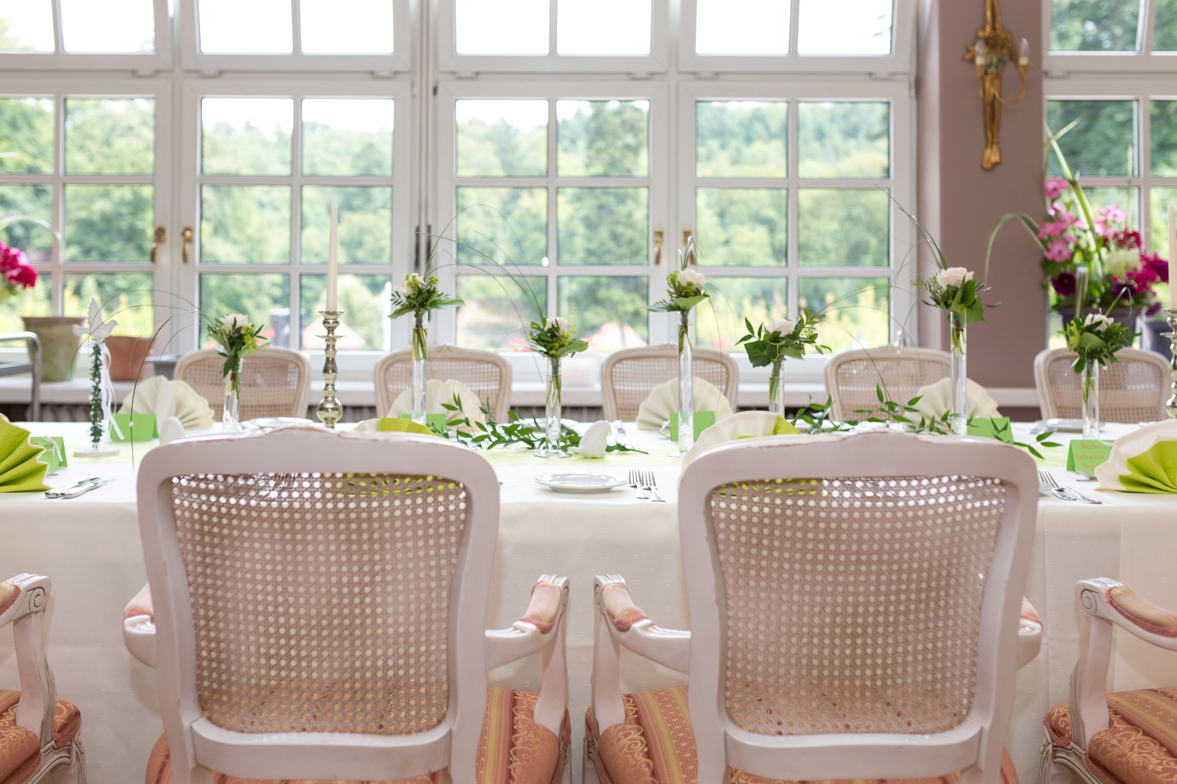 daily buffet breakfast (eur 23 per person)