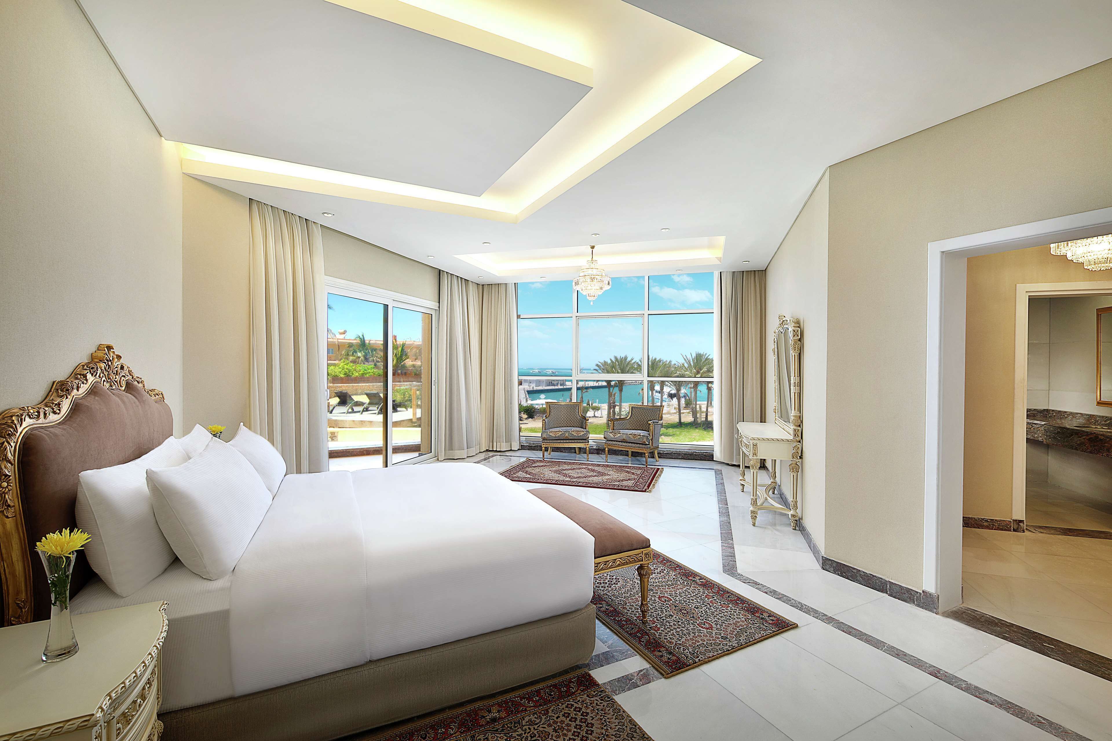 Signature-Suite, 1 King-Bett | Allergikerbettwaren, Minibar, schallisolierte Zimmer