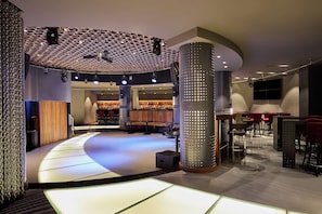 6 bars/lounges, 2 poolside bars, swim-up bar, beach bar