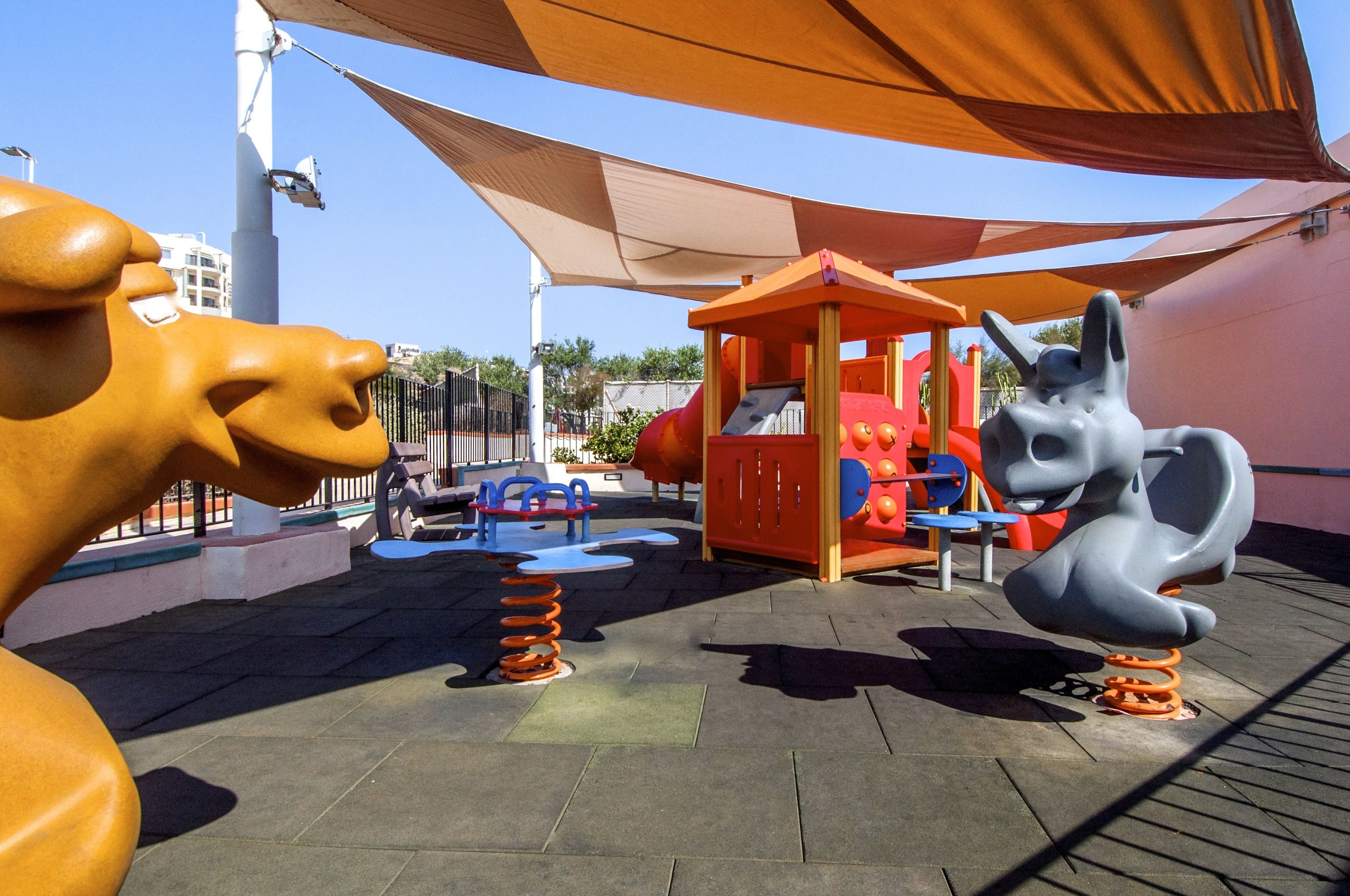 children’s play area – outdoor