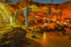 Private beach, beach umbrellas, beach towels, beach massages
