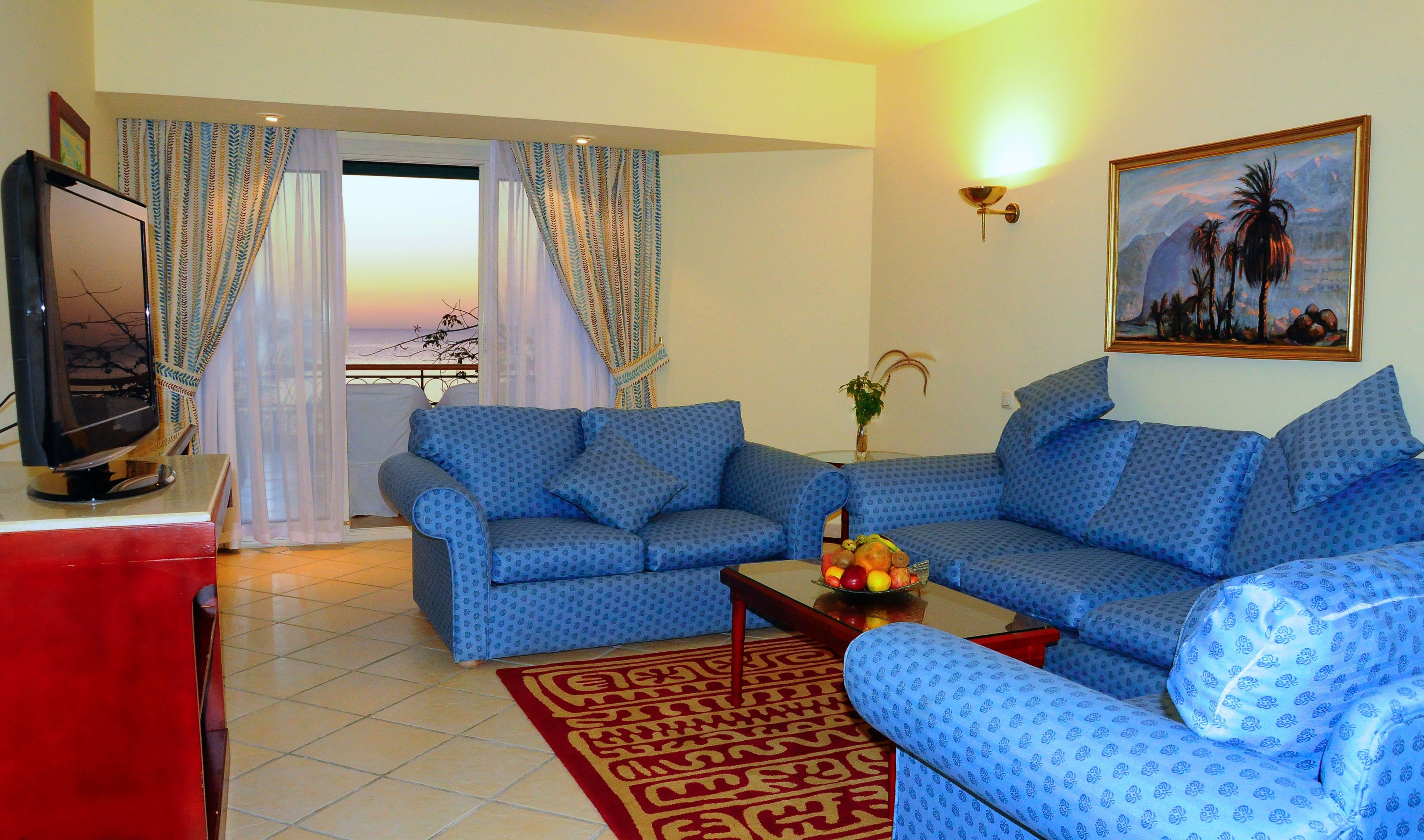 32-inch lcd tv with satellite channels, tv