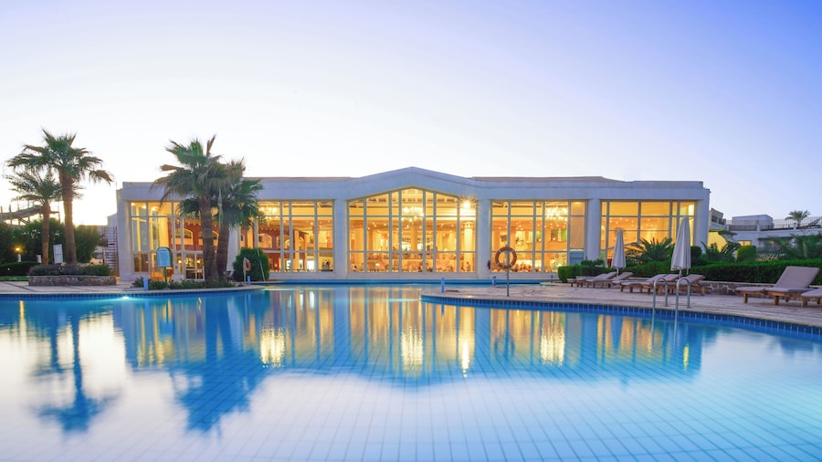 Safir Sharm Waterfalls Resort