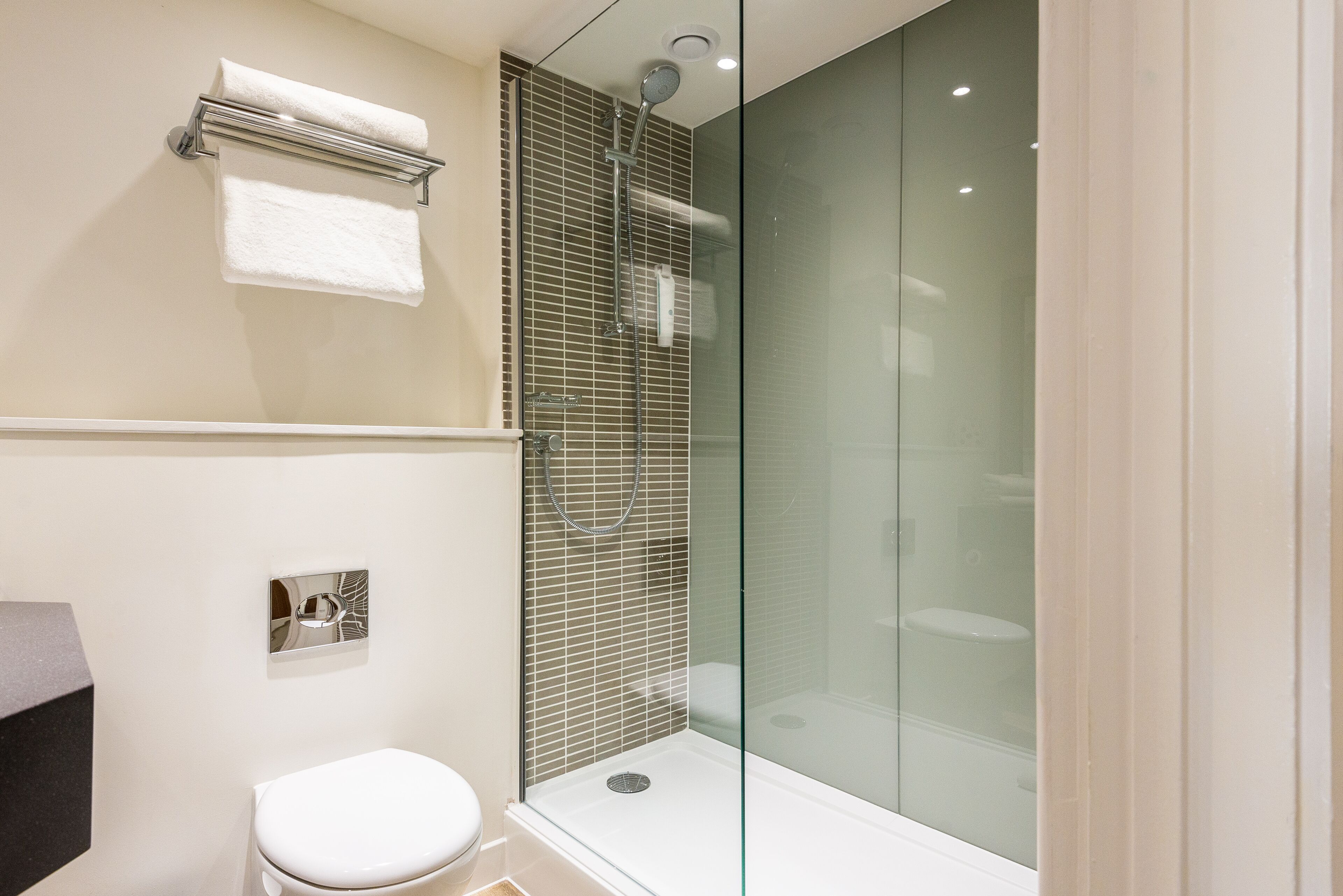 Photo - Holiday Inn Brighton Seafront by IHG