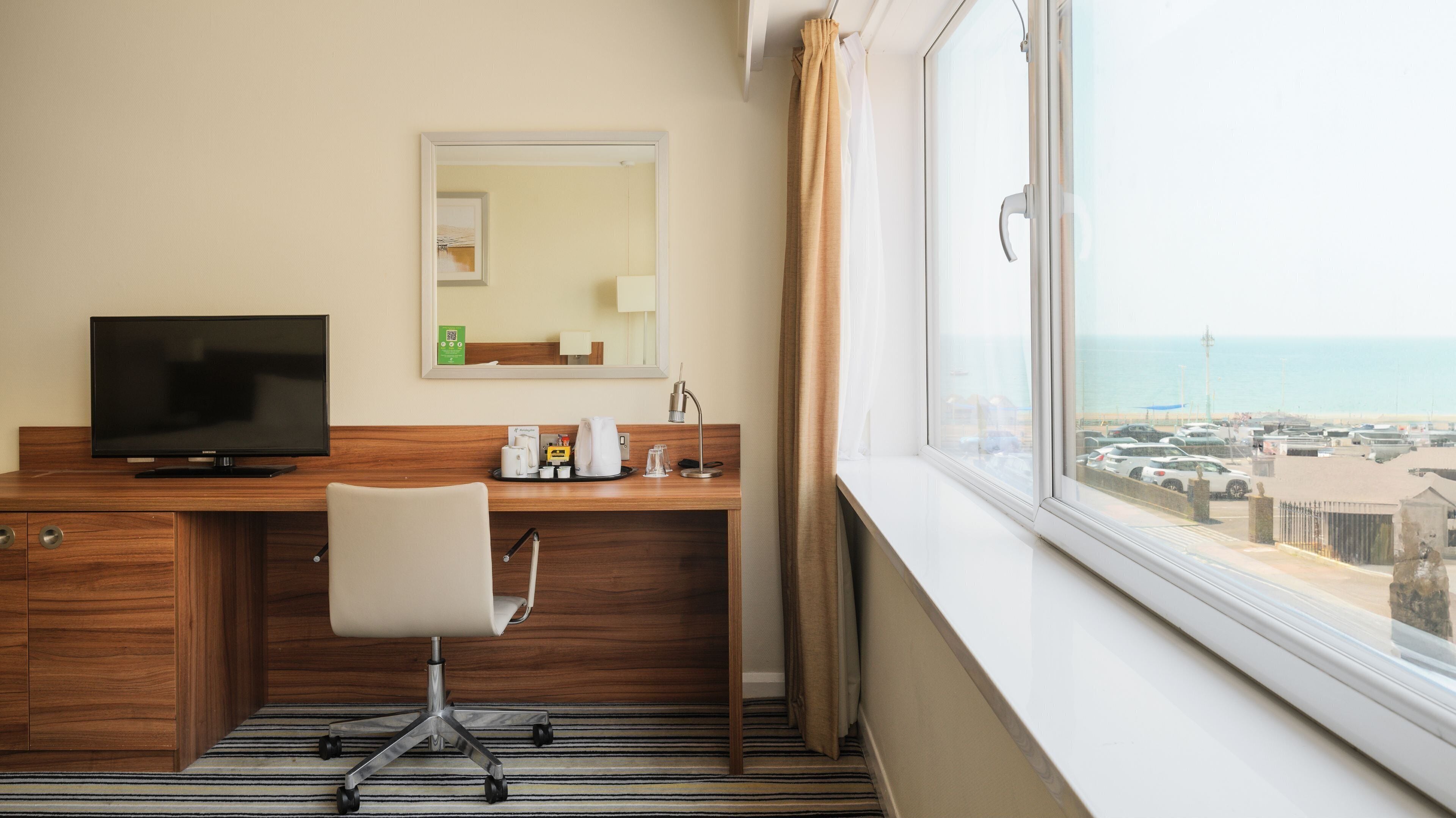 Photo - Holiday Inn Brighton Seafront by IHG