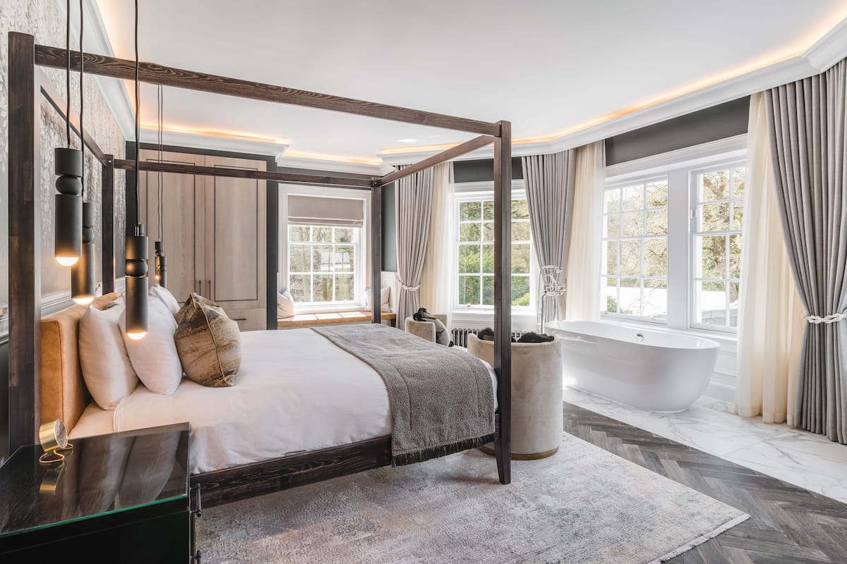 Birnam suite | Individually decorated, desk, laptop workspace, iron/ironing board