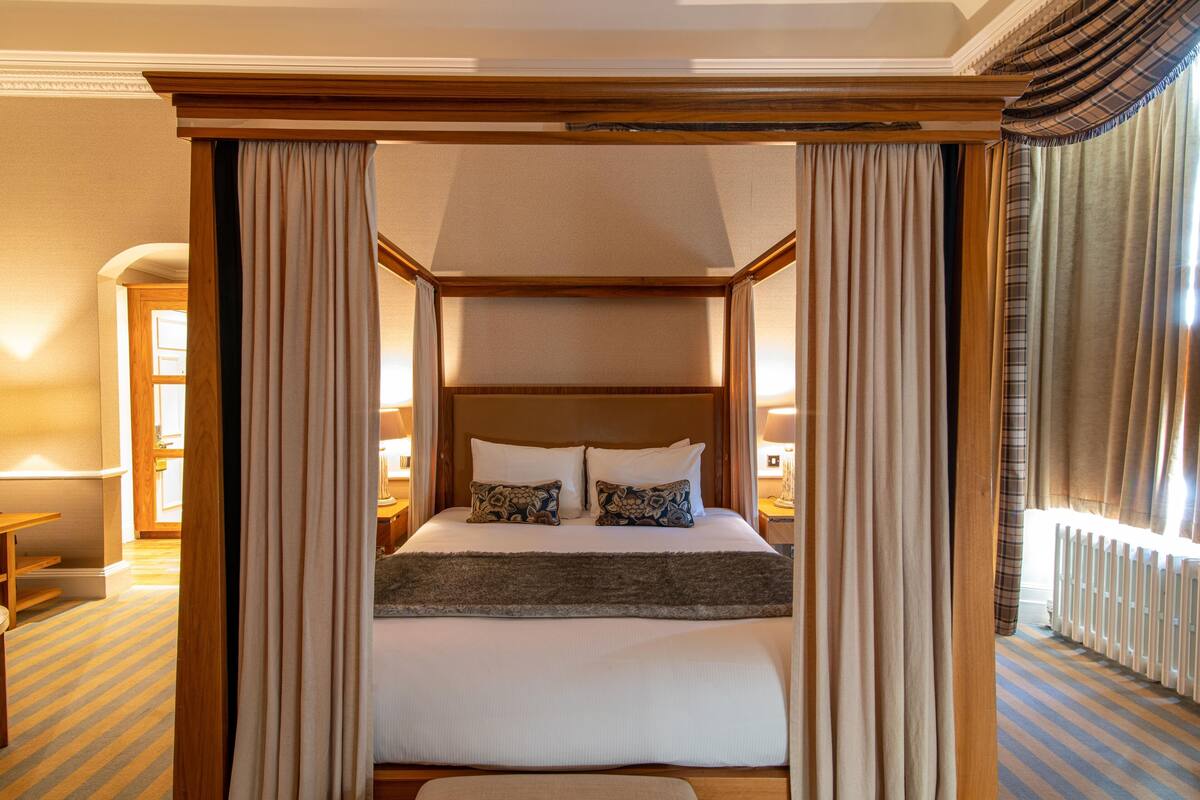 Dukes Suite | 書桌、手提電腦工作空間、熨斗/熨衫板、免費 Wi-Fi