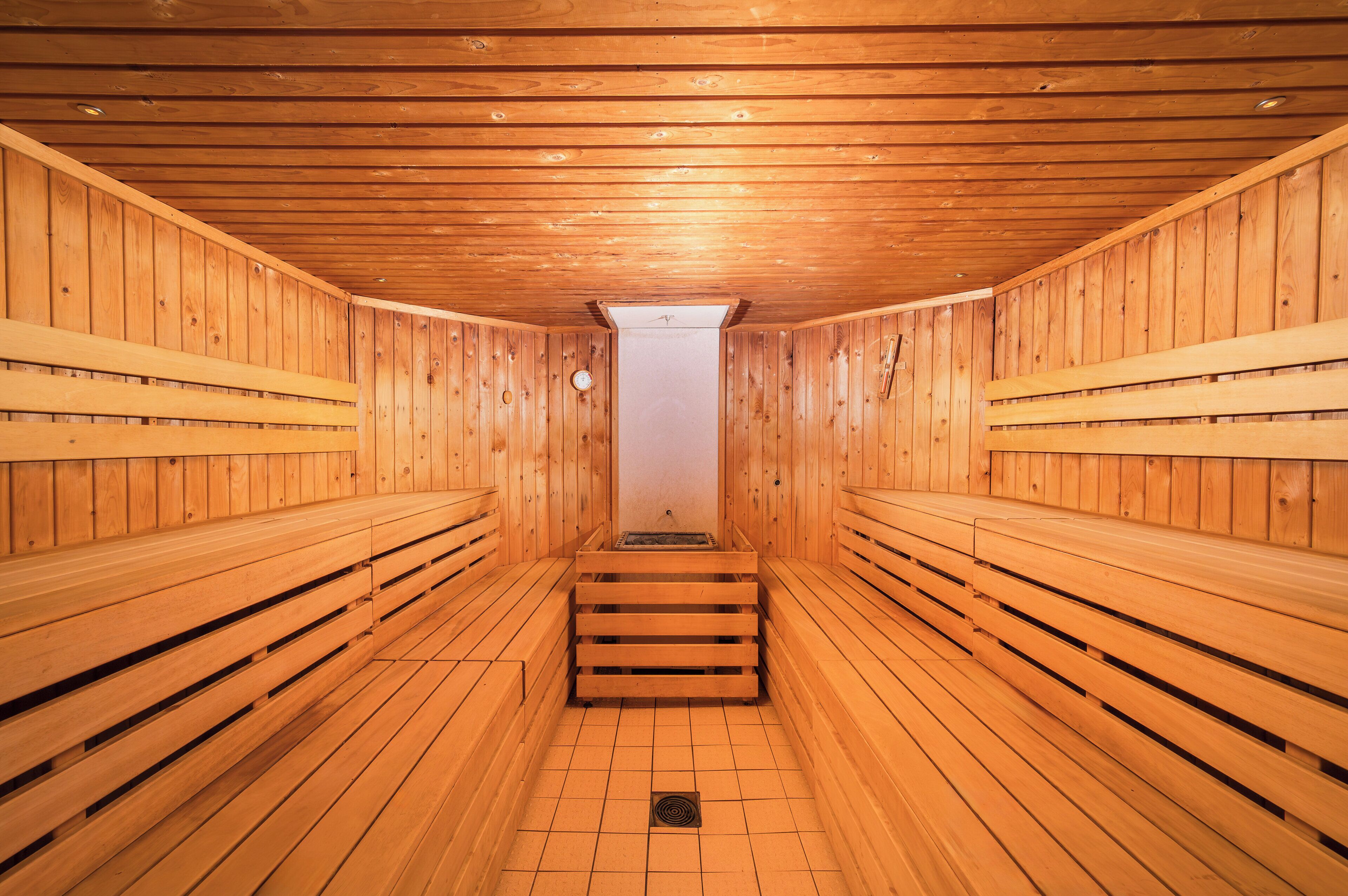 Photo - Holiday Inn Glasgow - East Kilbride by IHG