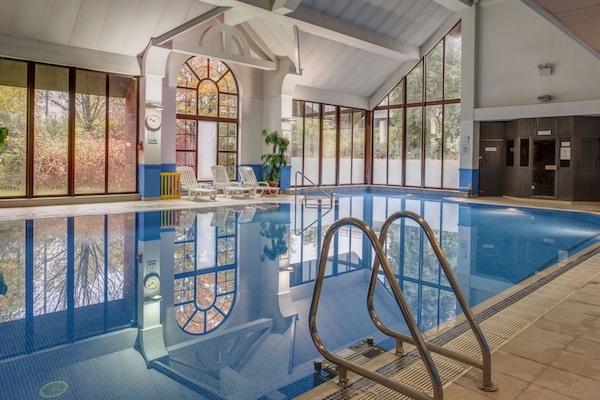 Turkish bath, body treatments, aromatherapy, facials