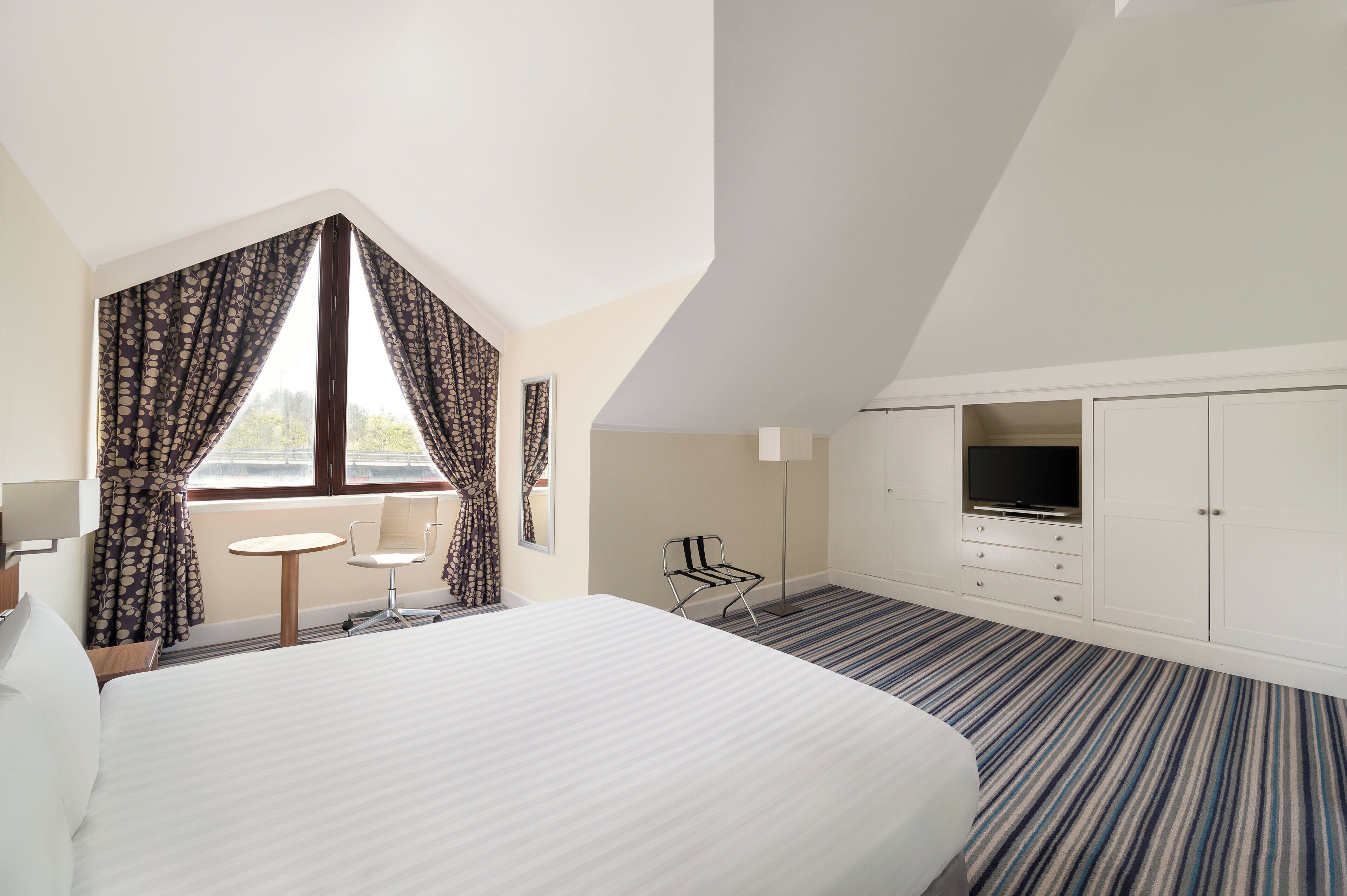 Photo - Holiday Inn Glasgow - East Kilbride by IHG