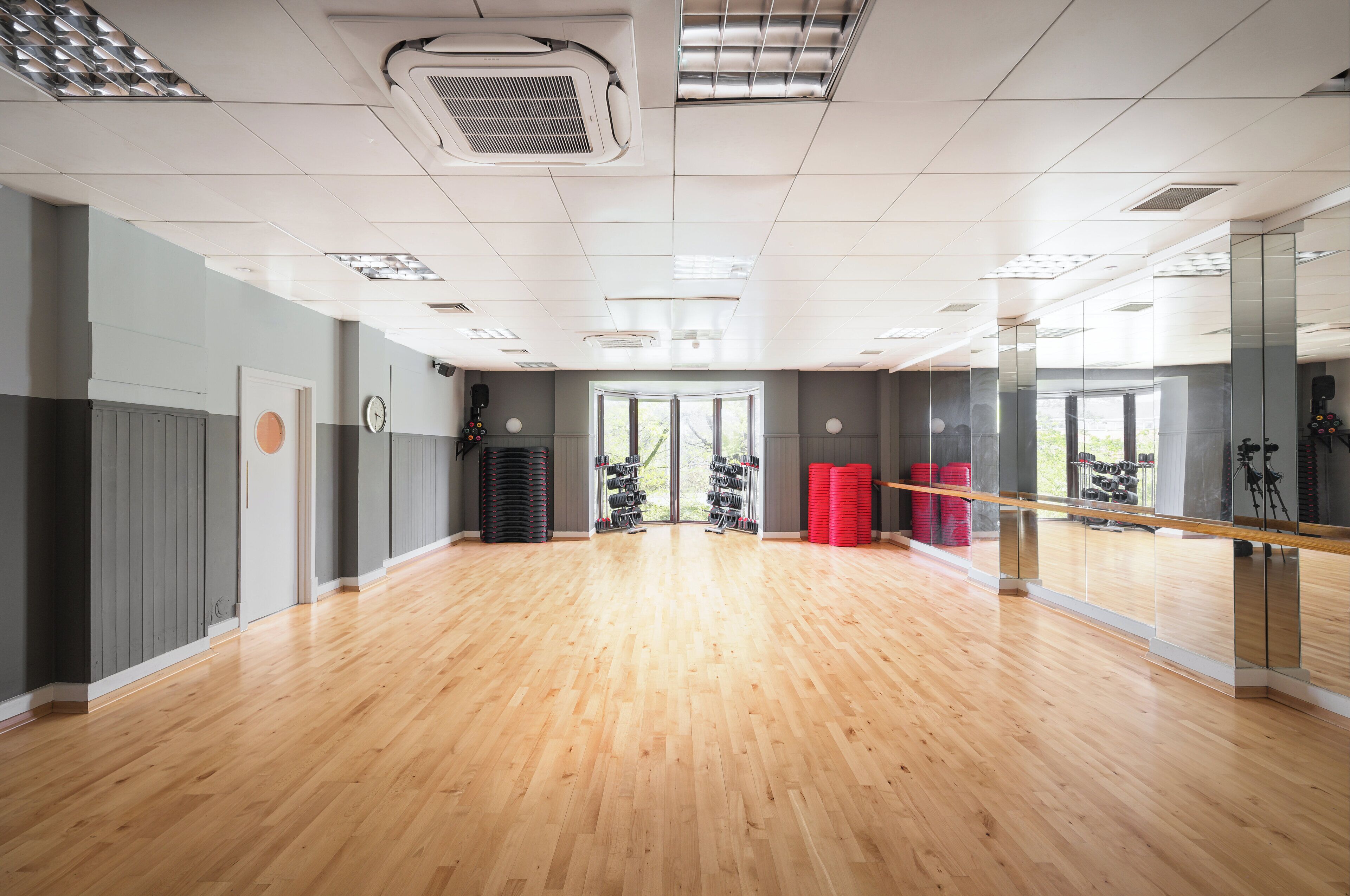 Photo - Holiday Inn Glasgow - East Kilbride by IHG