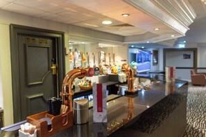 Bar (in der Unterkunft)