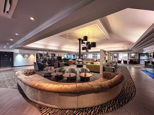 Lobby-Lounge