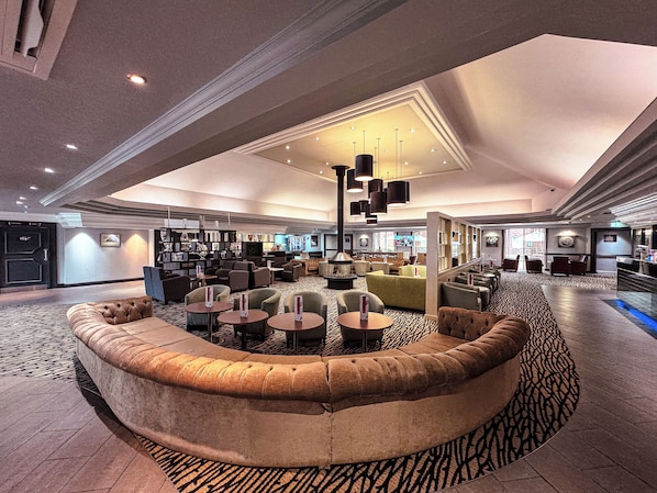 Lobby-Lounge