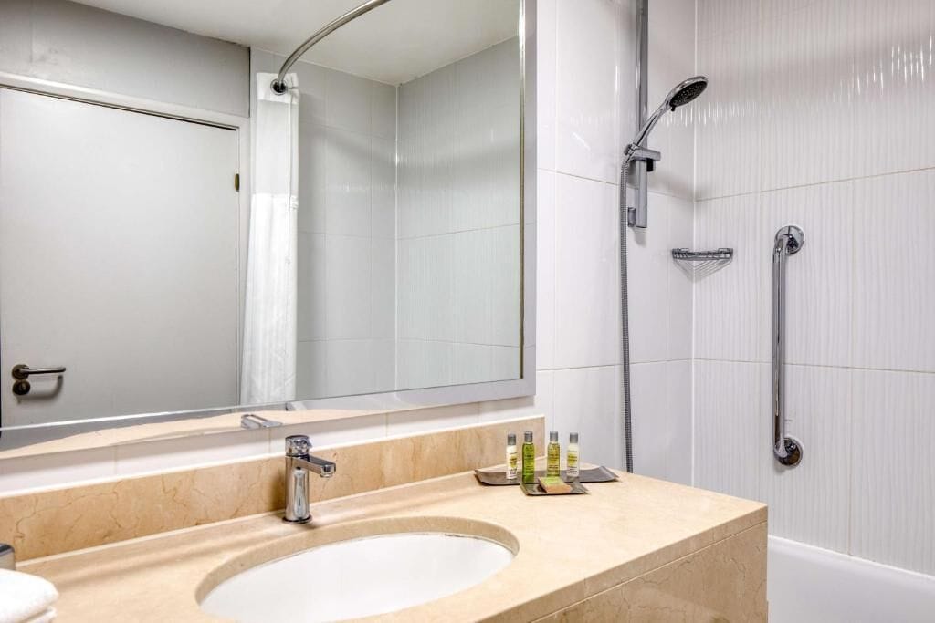 Photo - Orida Hotels Newbury