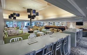 Lobby lounge