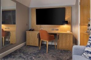 Suite Premium, 1 très grand lit et 1 canapé-lit