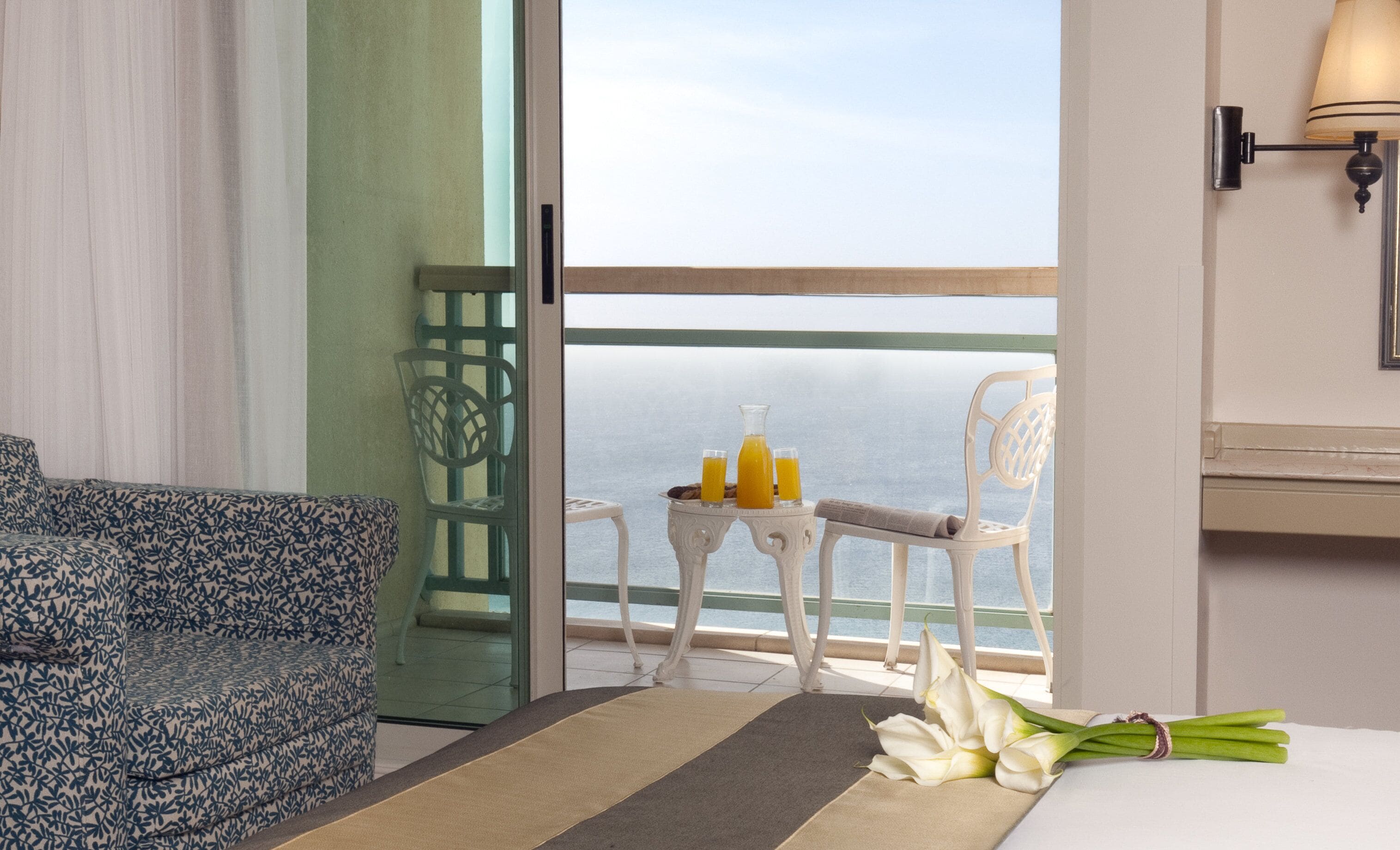 executive room, balcony, sea view | premium bedding, pillow-top beds, minibar, in-room safe
