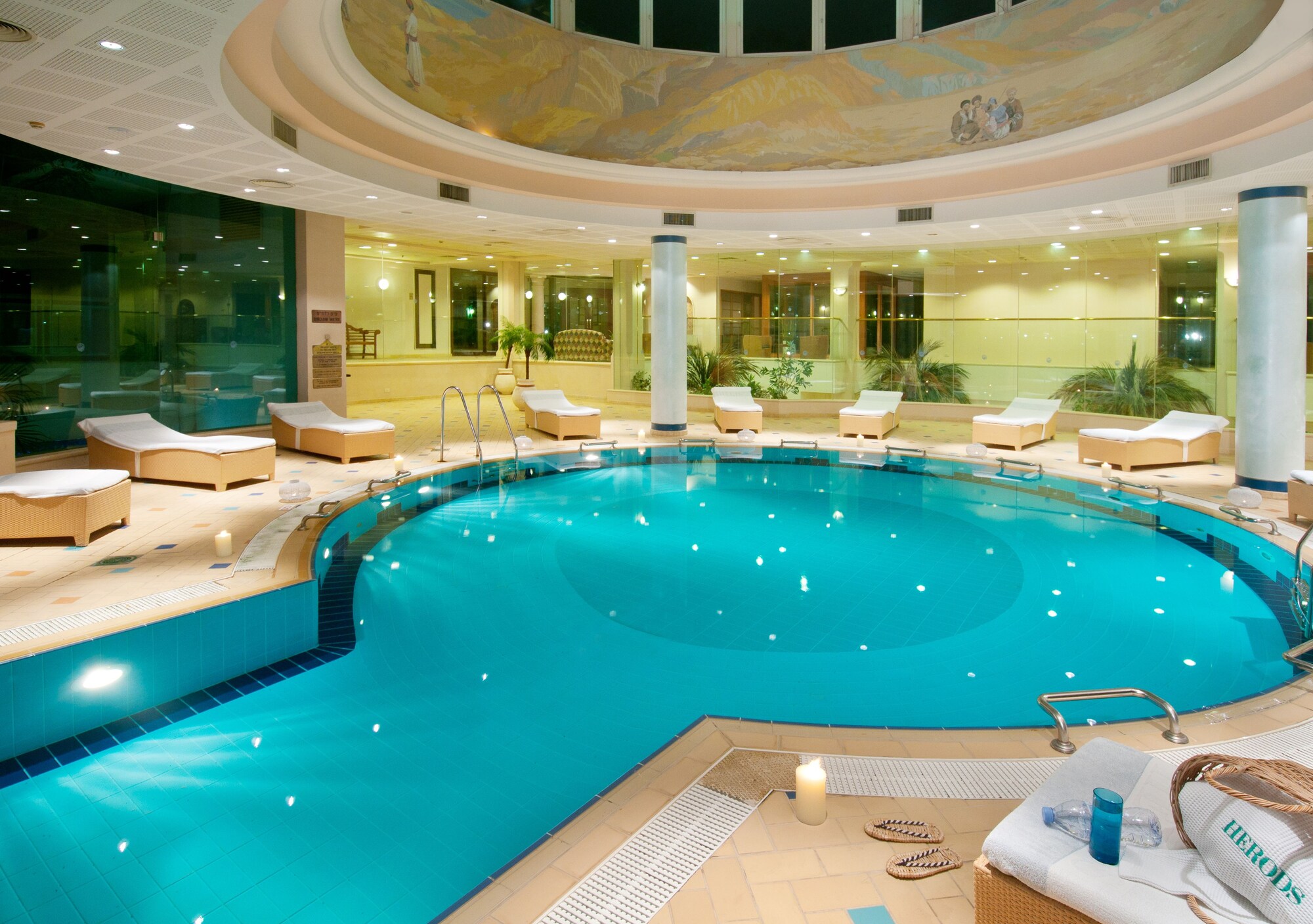 5 Star Hotels