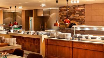 Daily buffet breakfast for a fee