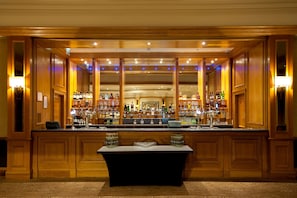 Bar (di hartanah)