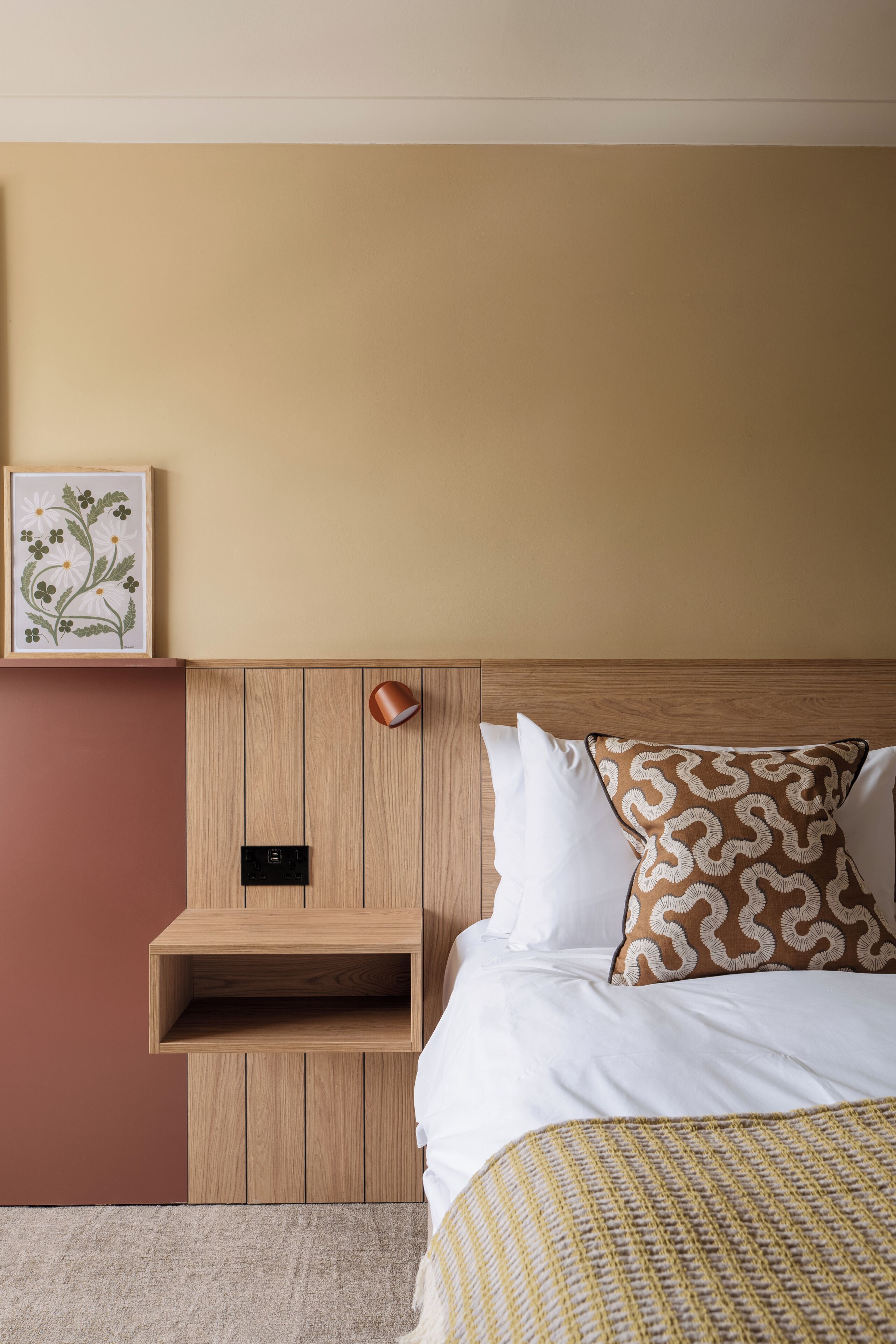 Twin Plus Room | Coffre-fort, bureau, espace de travail pour ordinateurs portables