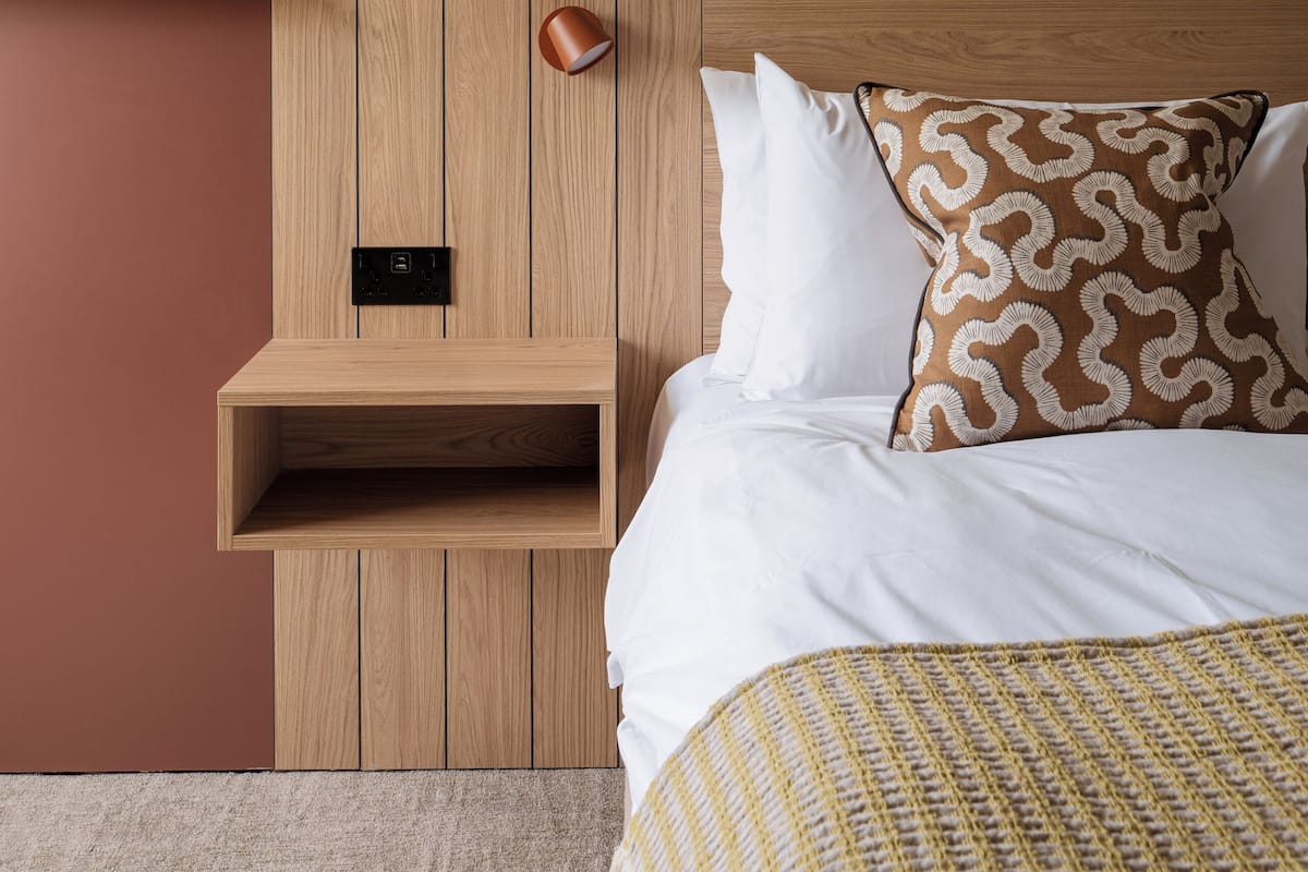Twin Plus Room | Coffre-fort, bureau, espace de travail pour ordinateurs portables
