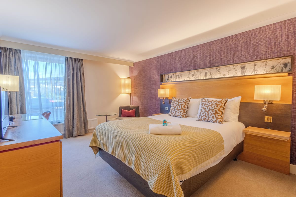 In-room safe, desk, laptop workspace, blackout drapes