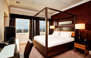Junior Suite | In-room safe, desk, laptop workspace, blackout drapes - Apex Dunblane Hydro Hotel (Dunblane)