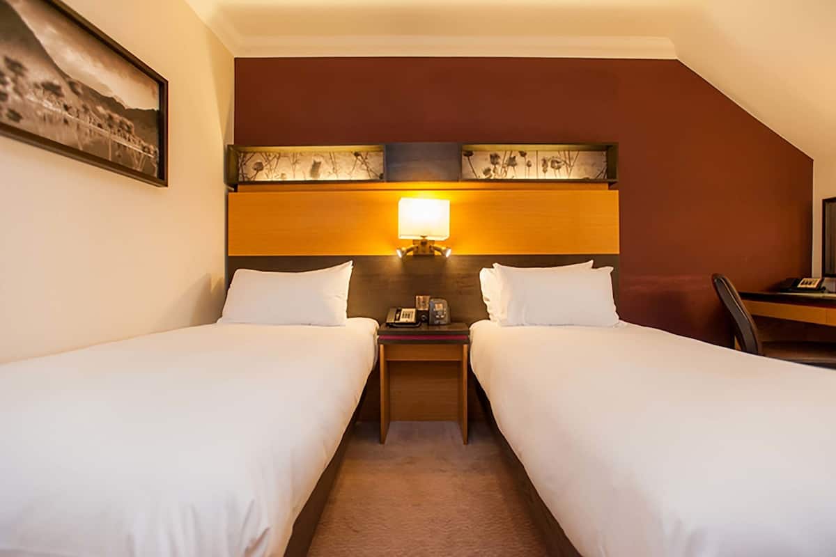 1 bedroom, in-room safe, desk, laptop workspace