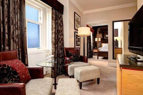 Junior Suite | Living area