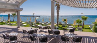 Radisson Beach Resort Larnaca